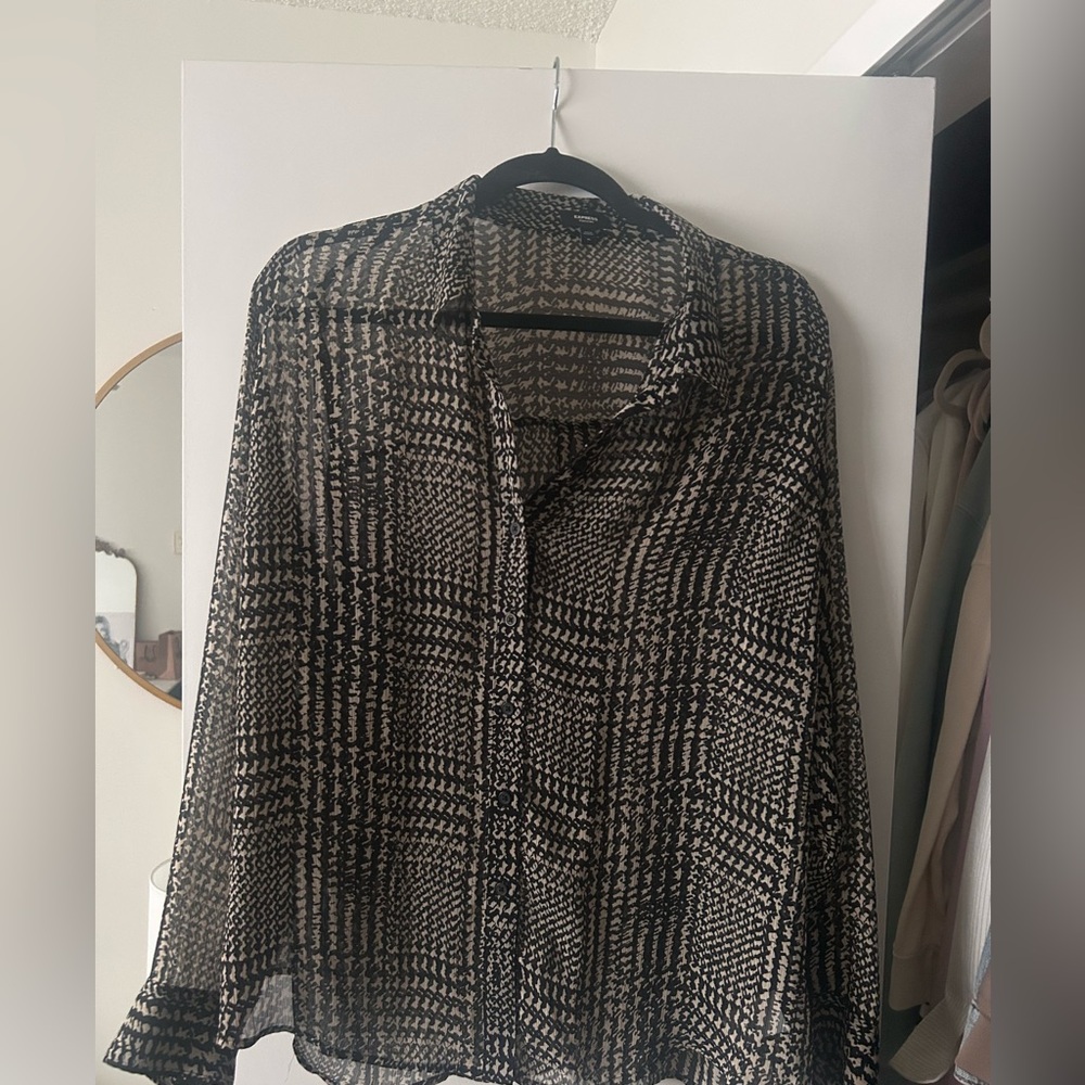 Express Black and White Patterned Blouse